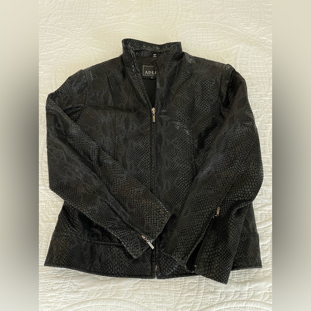 Black Leather Jacket, Snakeskin Pattern, Size Sma… - image 1